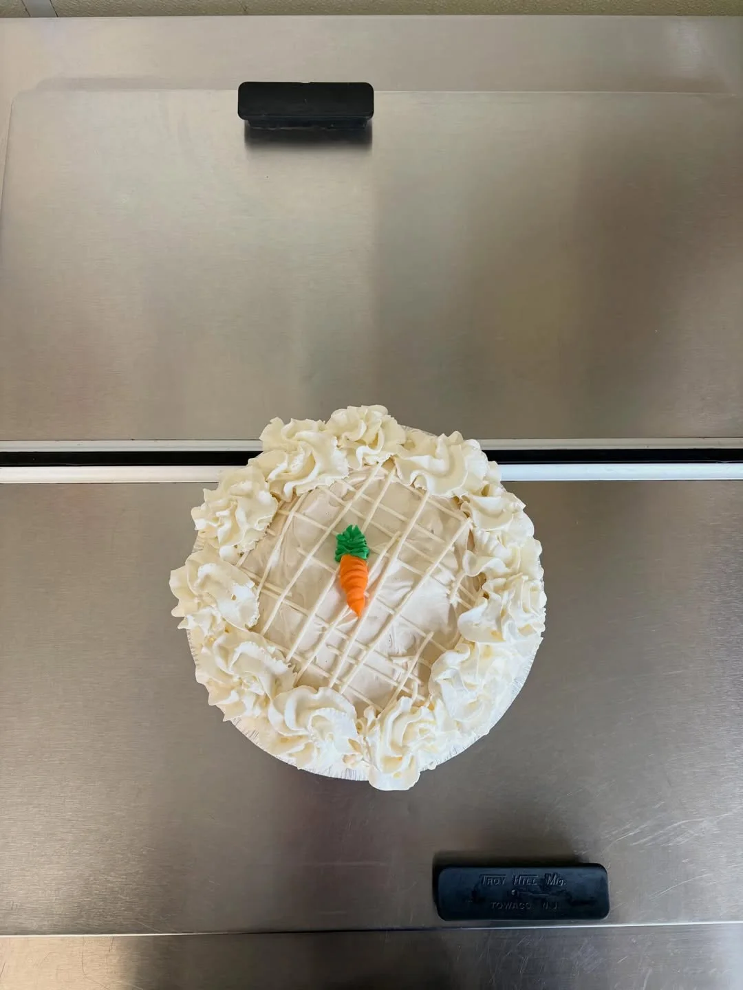 A homemade carrot cake ice cream pie